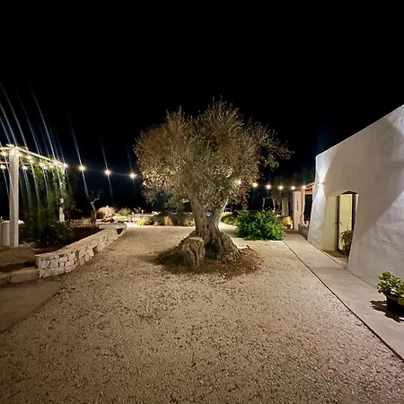 Villa Casa Solatia With Pool In Ostuni *