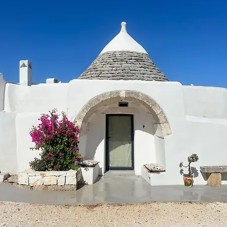 Villa Casa Solatia With Pool In Ostuni *