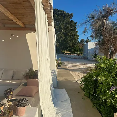 Villa Casa Solatia With Pool In Ostuni *